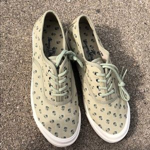 Brand new Tommy bahama shoes women’s